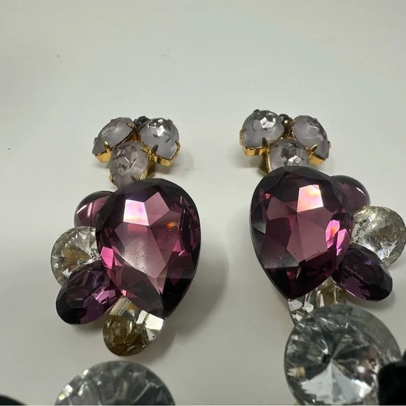 Set of 5 Vintage Jeweled Costume clip on earrings - Picture 8 of 9